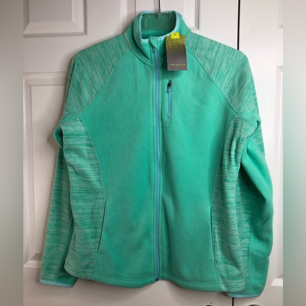 Tek Gear Zippered Fleece Size XL NEW